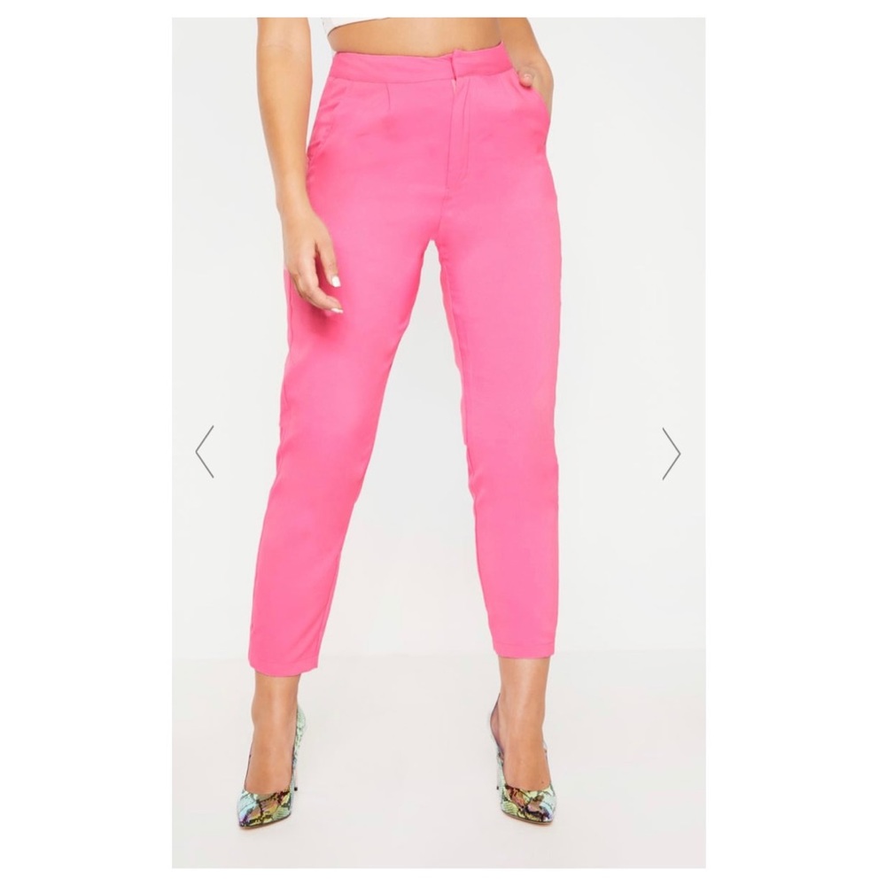 NWT - Pink Cropped Pants 💗